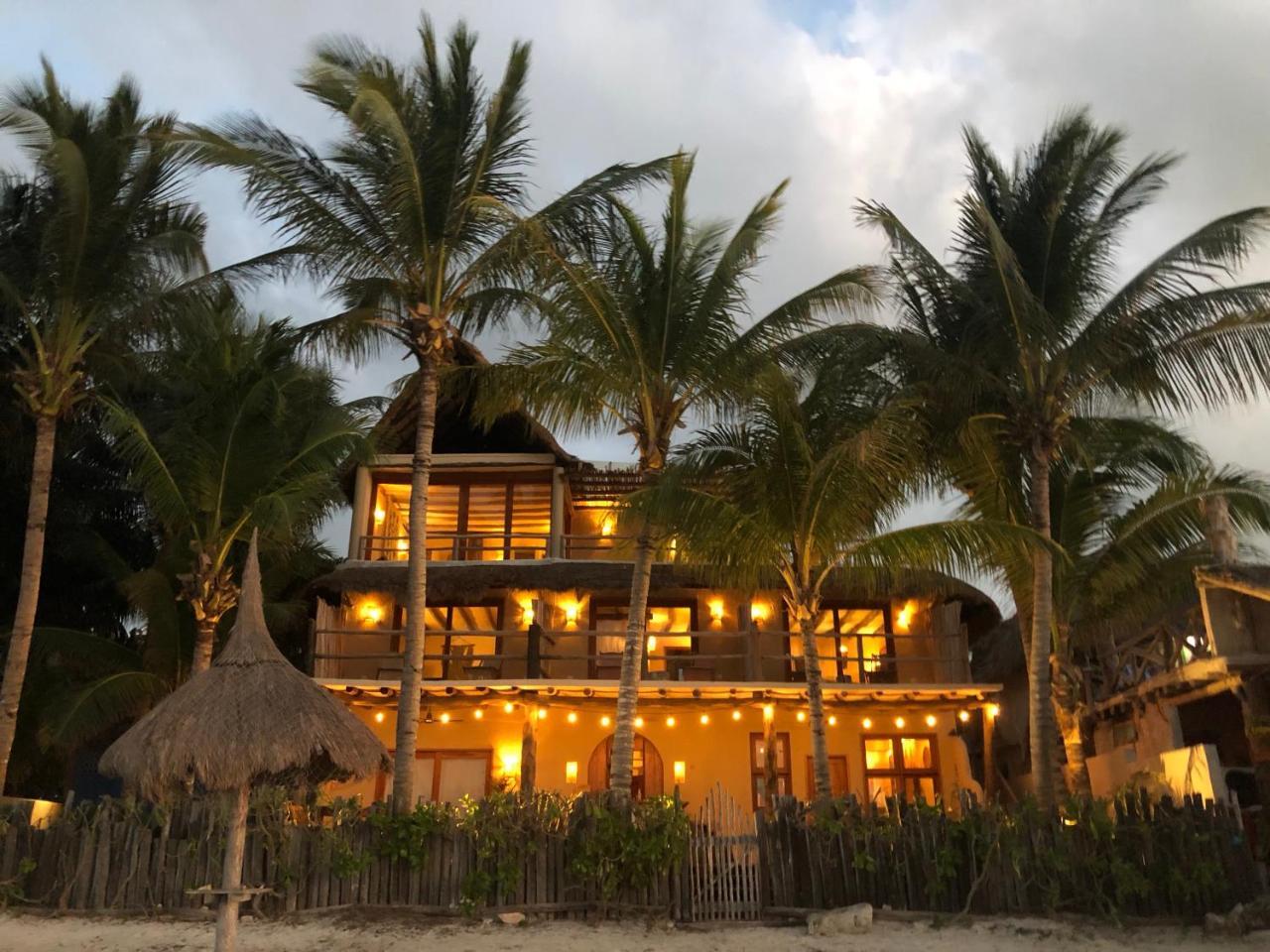 Casa Cat Ba Beachfront Boutique Hotel Isla Holbox Buitenkant foto