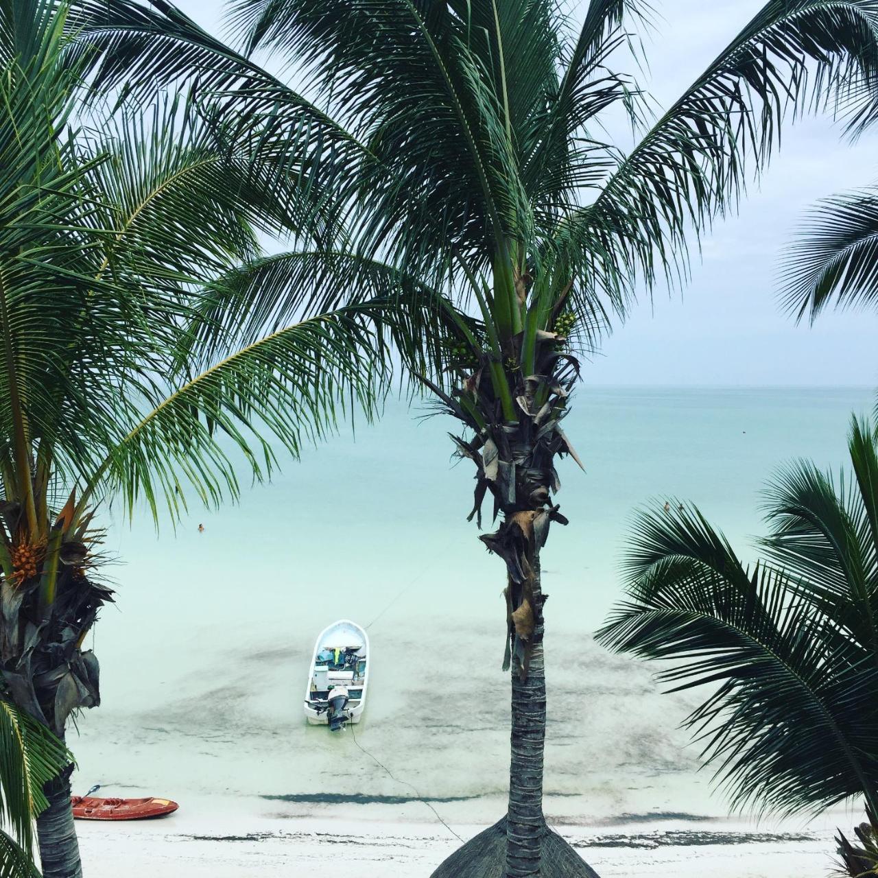 Casa Cat Ba Beachfront Boutique Hotel Isla Holbox Buitenkant foto